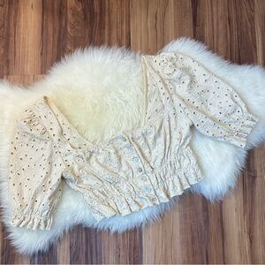 Urban Outfitters Butter Yellow Brooke Eyelet Cropped Puff Sleeve Blouse • Size M
